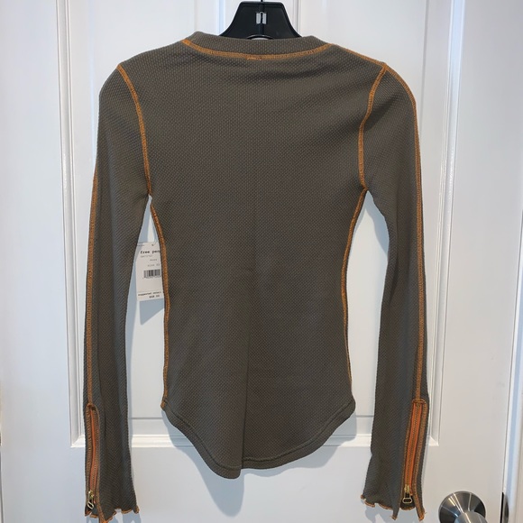 🌟NWT🌟Free People Zip It Cuff Thermal Top - Picture 14 of 15